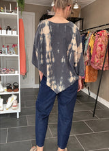 Cofur unika silkebluse OneSize i støvet grå/beige sari-silke