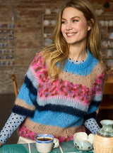 Flerfarvet strikbluse med blå, pink og beige striber