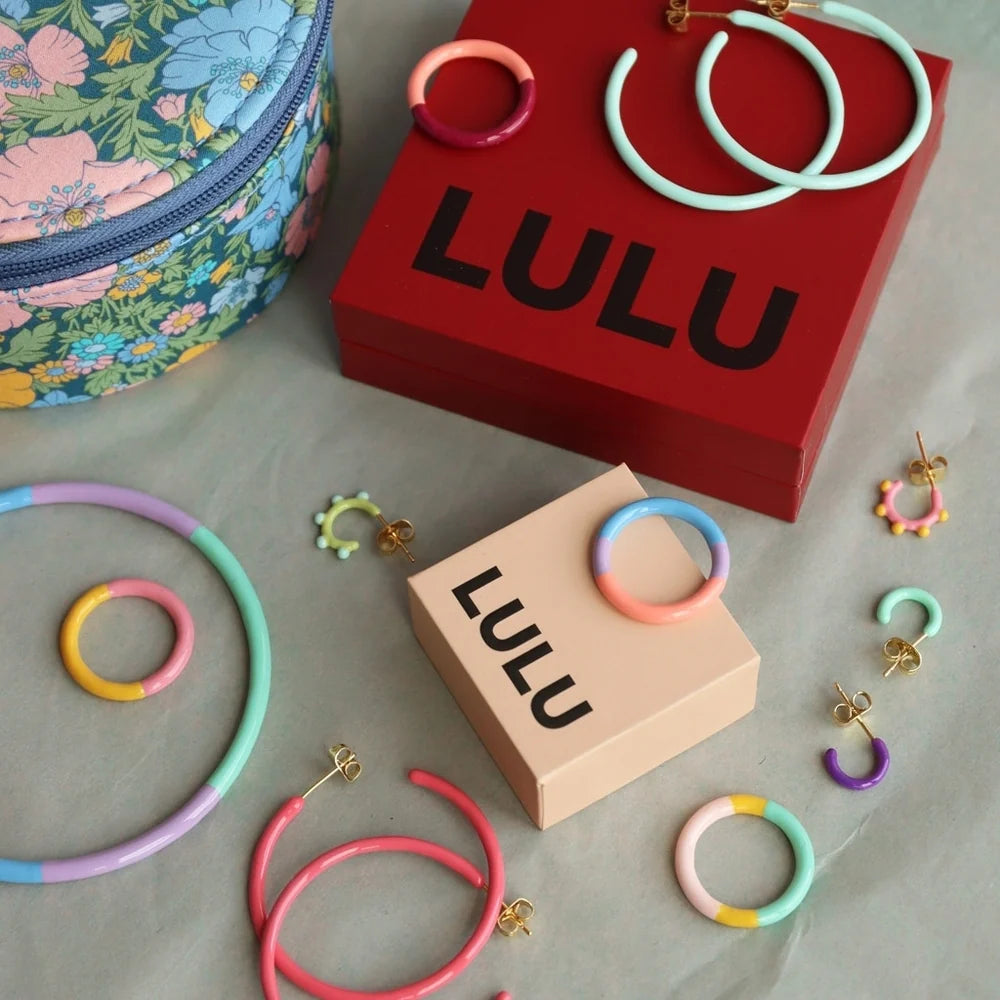 Minimalistisk lilla hoop