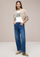 Off white T-shirt med feminint bladmotiv