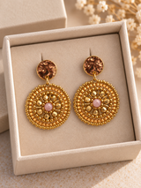 Maq Jewelry Forgyldte Øreringe | Gyldne Perler & Rosa Midte – Håndlavet Unika