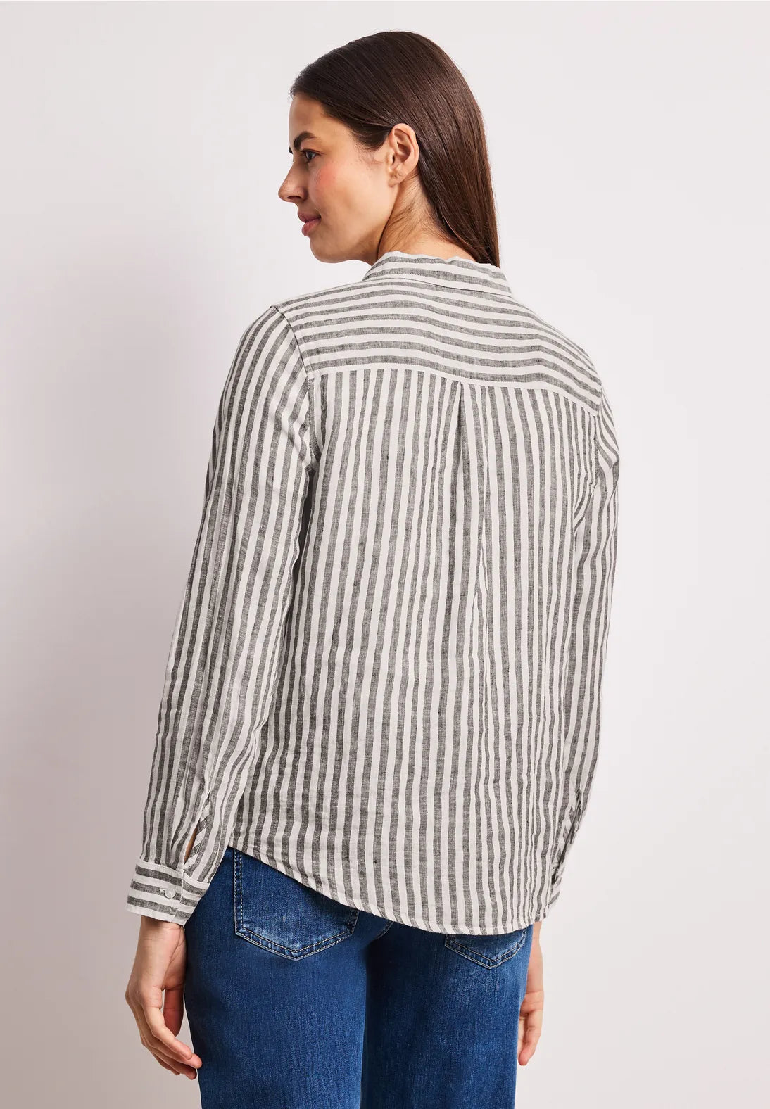 Let linen skjorte perfekt til sommer