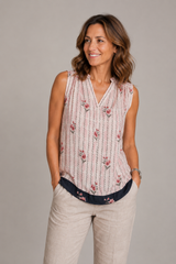 Oda Top fra Cofur Denmark – Sart rosa/blomstret str S/M – Unika Top i Genanvendt Sari Silke