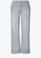 Moderne damejeans med åbne kanter