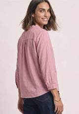 Vintage Blush fløjlsbluse med flæsedetaljer