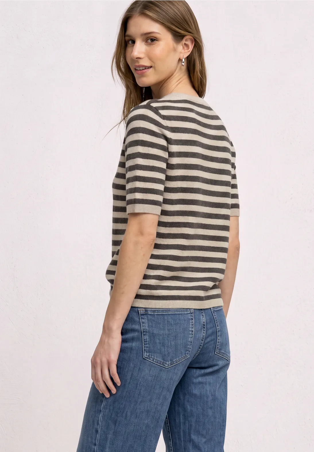 Stribet sweater i Clay Sand fra Street One