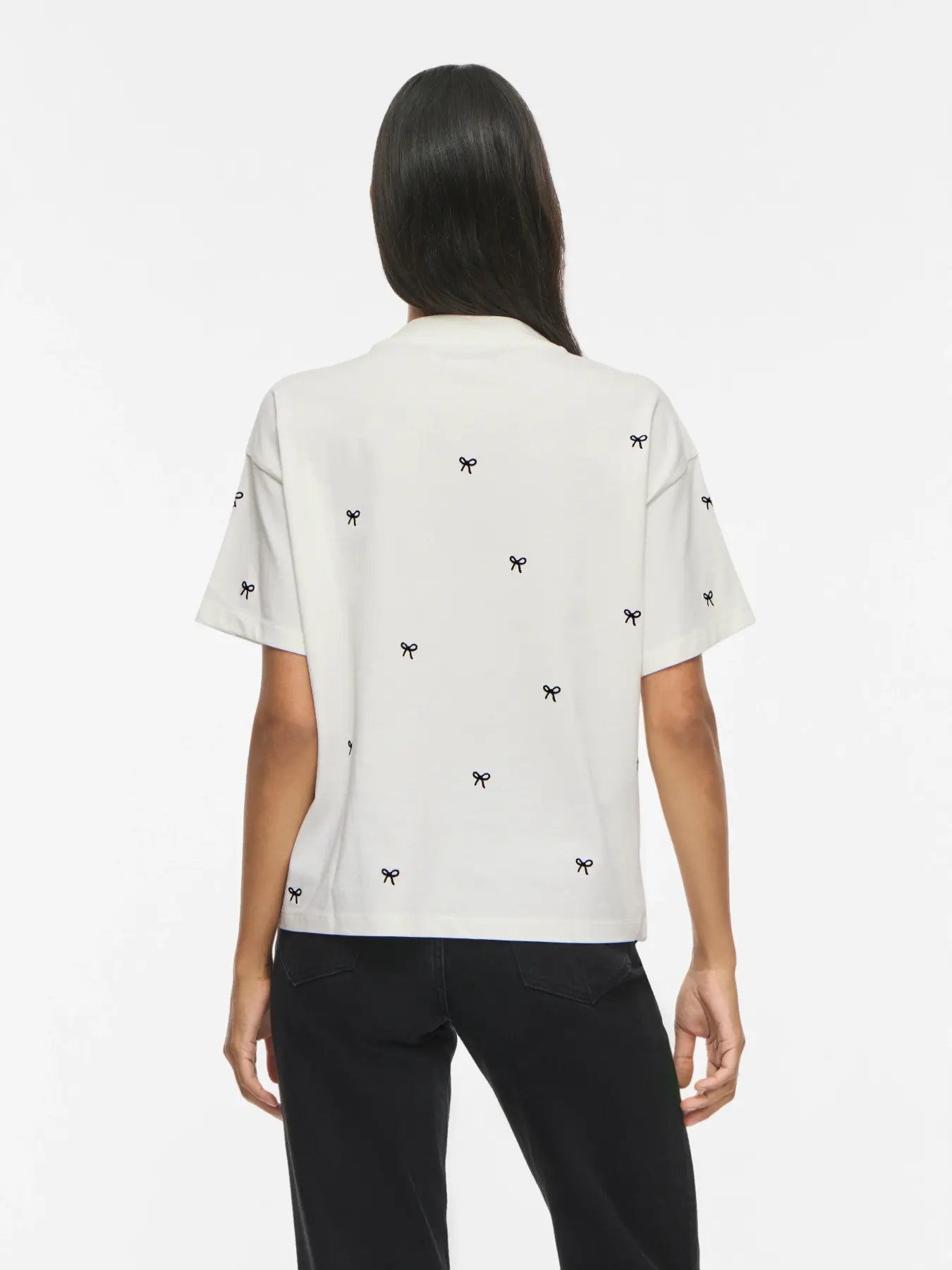 Dame T-shirt i Snow White med Black Bows