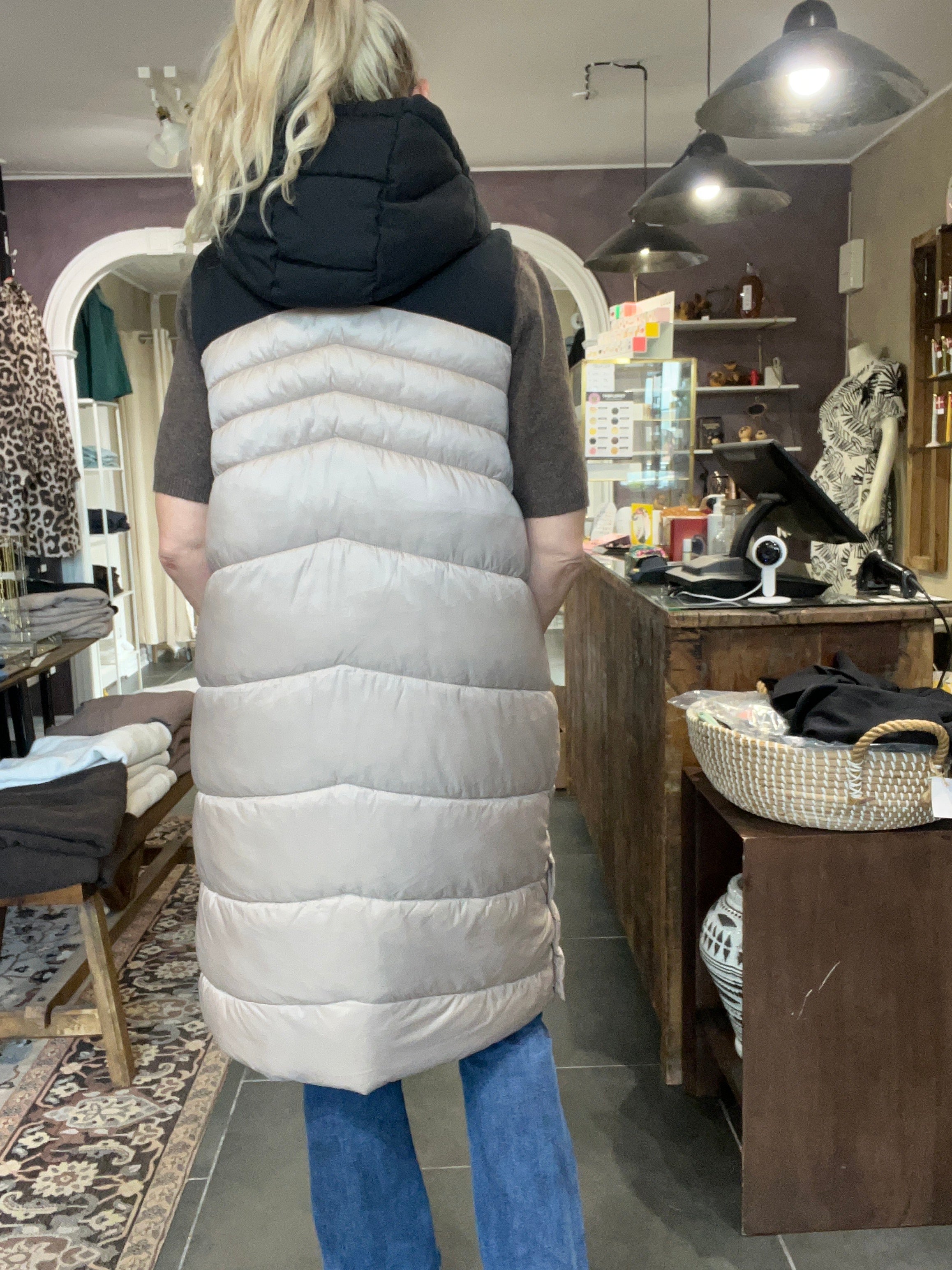 Street One Long Padded Mat Mix Vest 220195 i Light Iced Gold – lang polstret vest i mat mix-look