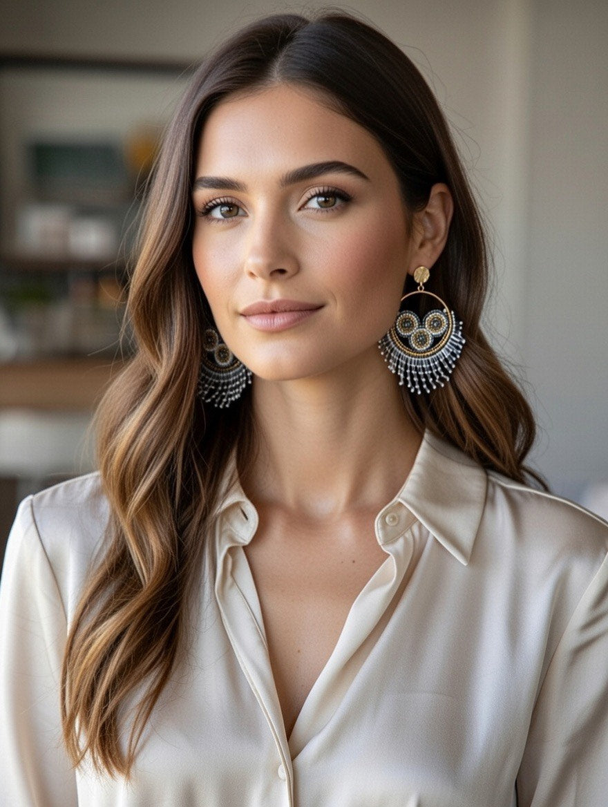 Store statement øreringe fra Maq Jewelry i guldbelagt sølv