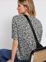 Street One - Let T-shirt med Leo mønster