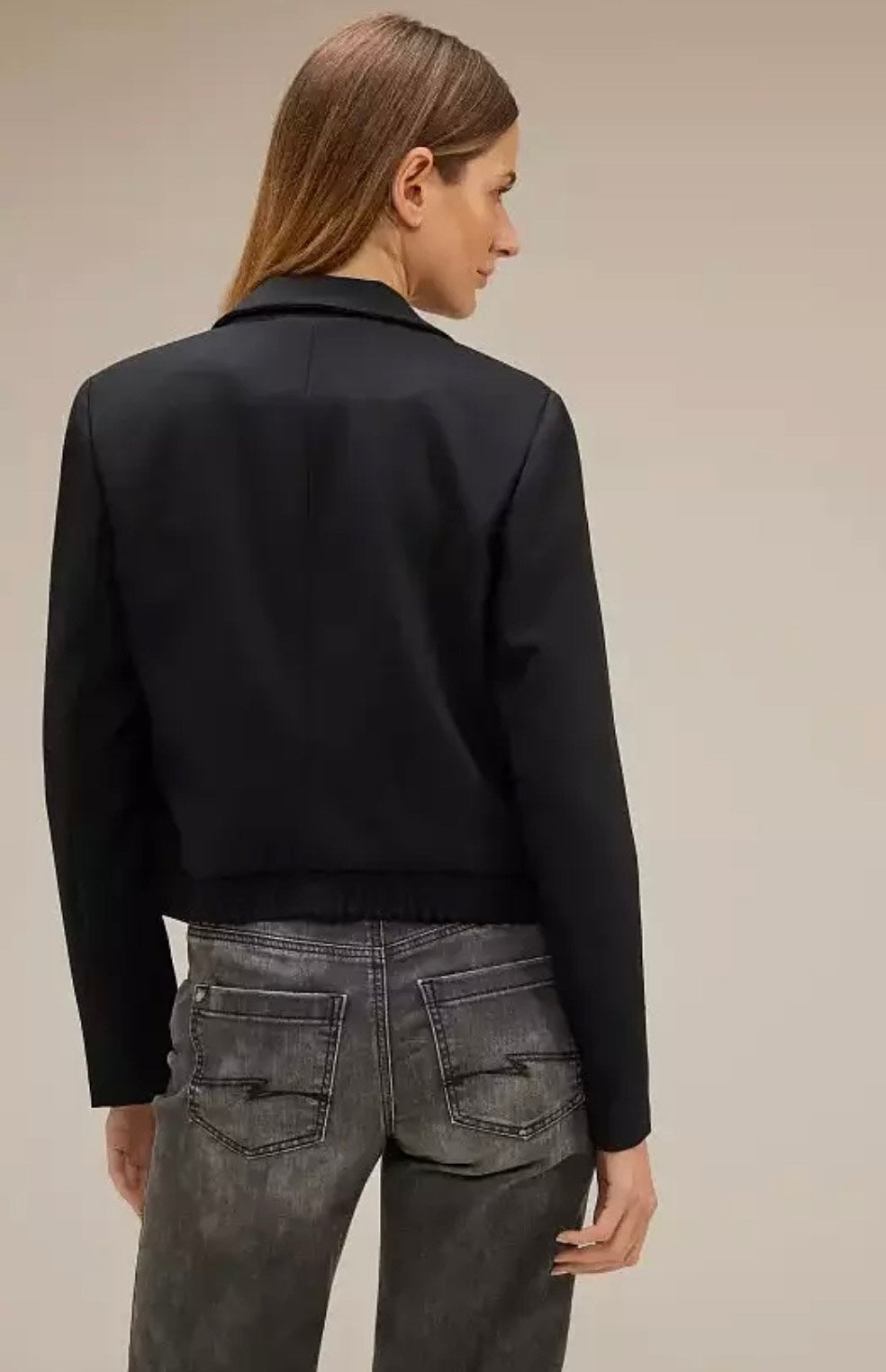 Street One Party Short Blazer 212028 – Elegant kort blazer til dame i moderne pasform

