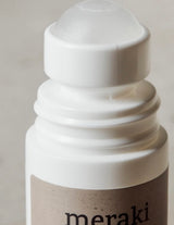 Meraki Deodorant Silky Mist 50 ml – Naturlig, aluminiumsfri deodorant med økologisk aloe vera. Skånsom pleje fra Meraki. Køb hos butikbravos.dk.