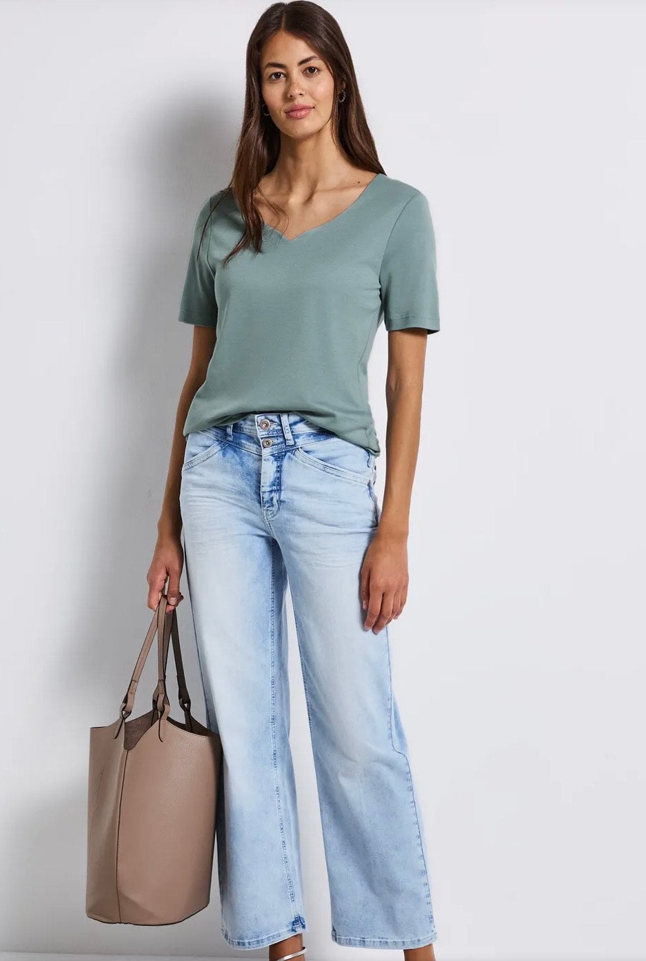 Street One t-shirt stylet med jeans – casual look