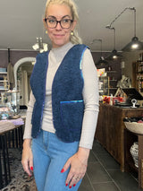 Cofur Teddy Vest T117C – unika OneSize i bomulds-teddy med genanvendt silkefór