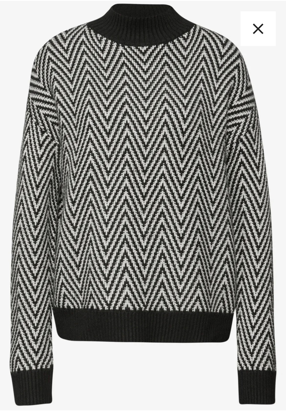 Street One Jacquard Turtleneck Pullover 303620 i black – strik med mønster