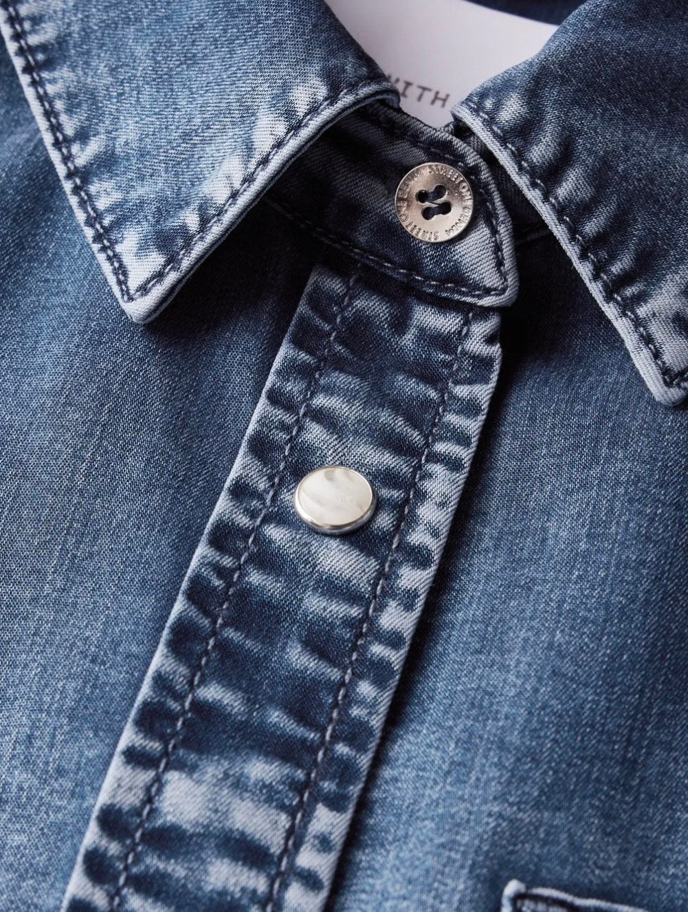Denimskjorte med brystlommer og knaplukning – Street One 345325
