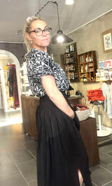 Cofur Vienna Smock Skirt S303 – sort unika silkeskørt (OneSize 34–38)