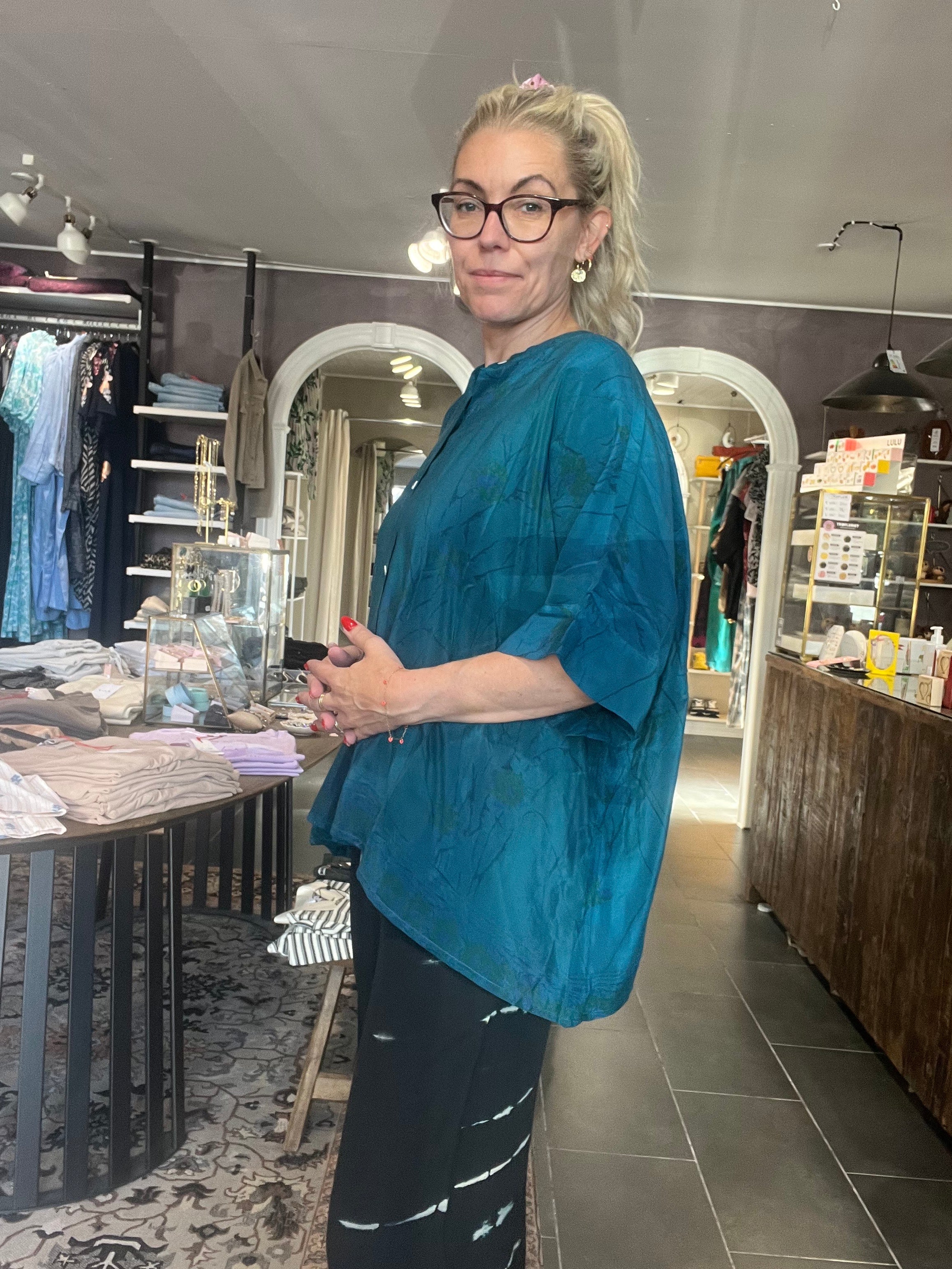 Vintage sari-silke med patina – Cofur Diva Blouse S65, unika