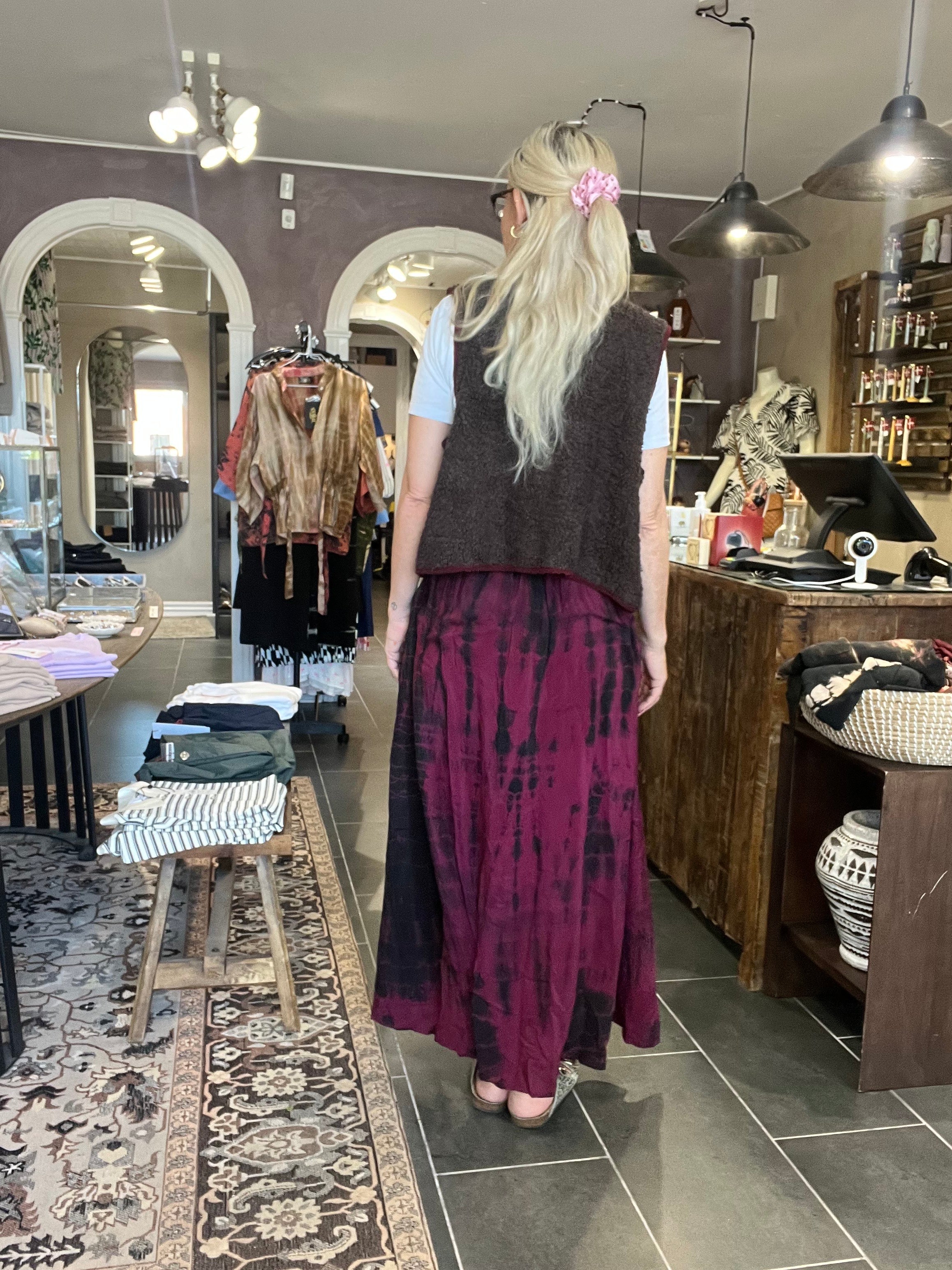 Cofur Jackie Skirt S207S – bordeaux unika silkeskørt (S/M)