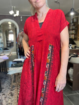Cofur Casual Dress Long S310 – dyb rød unika silkekjole (S/M, 34–38)