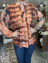 Cofur City Blouse S156 – gylden unika silkebluse i vintage sari-silke (M/L)