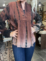 Cofur City Blouse S156 – brun/sort/nude mønstret unika silkebluse (M/L)