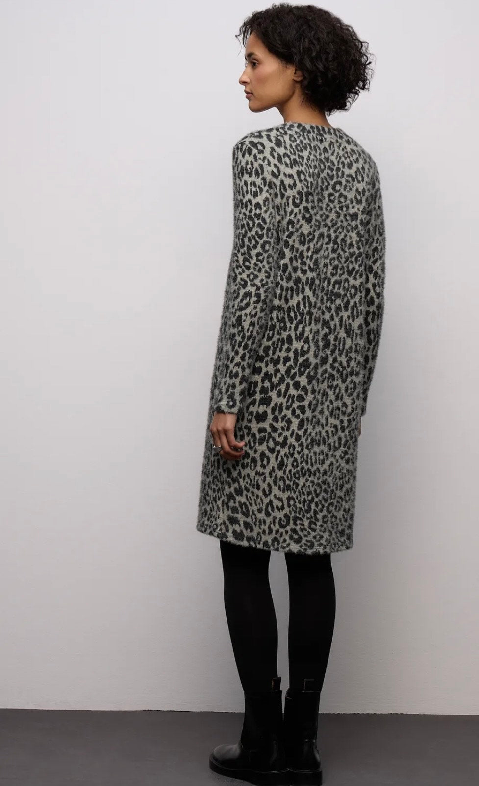 Street One knælang mønstret blød fluffy T-shirt kjole med turtleneck