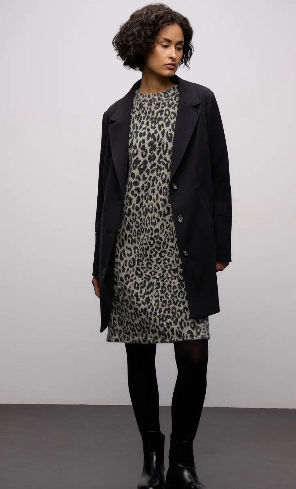 Street One knælang mønstret blød fluffy T-shirt kjole med turtleneck