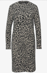 Street One knælang mønstret blød fluffy T-shirt kjole med turtleneck