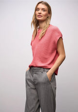 Street One ærmeløs chenille pullover 303499 i striking coral – pullunder til layering