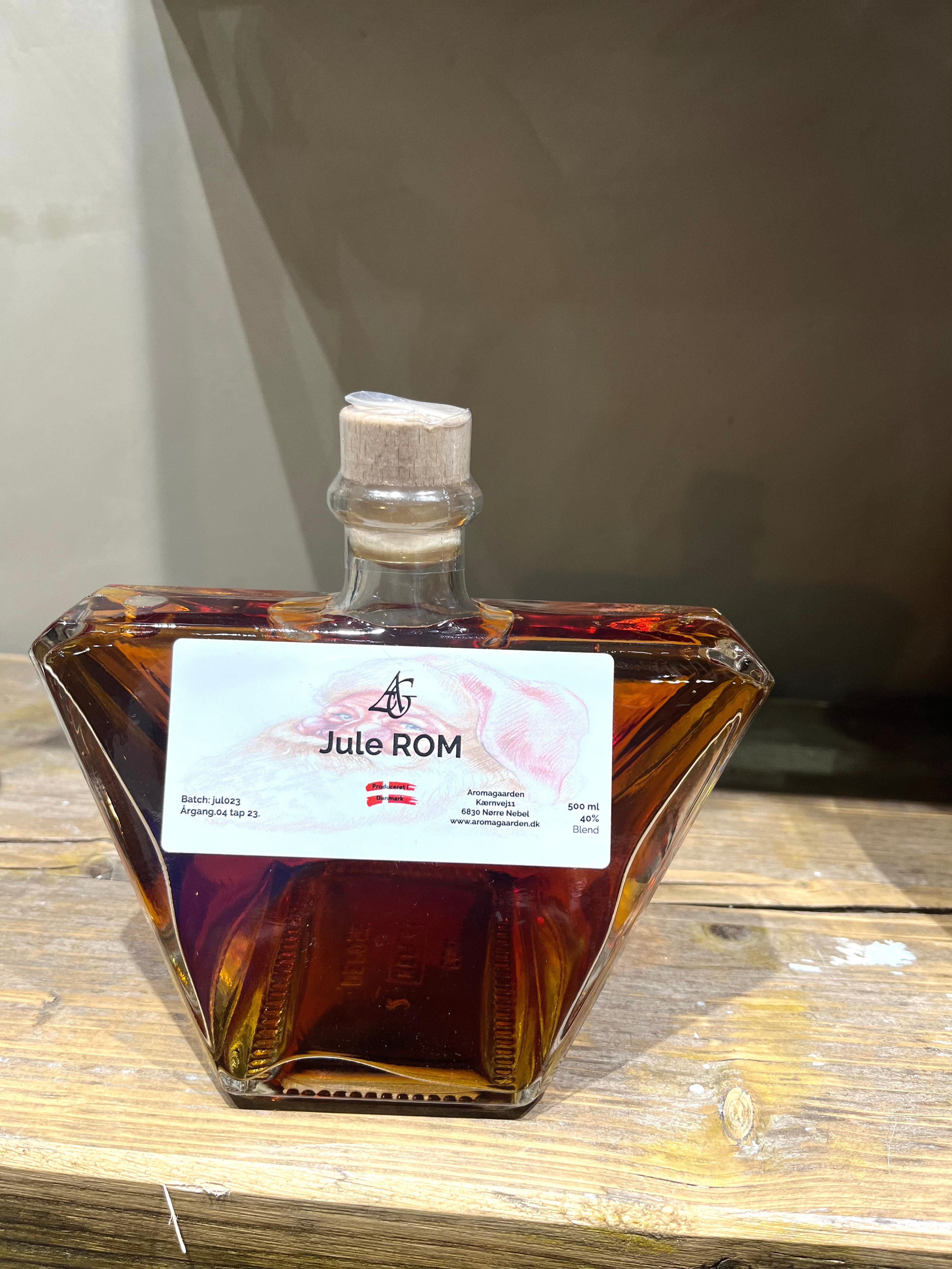Aromagaardens Jule Rom – 500 ml dansk rom produceret efter økologiske principper