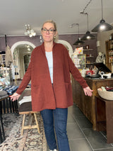 Mansted MITTY cardigan i Spice – lang åben lammeulds-cardigan med lommer (23214)