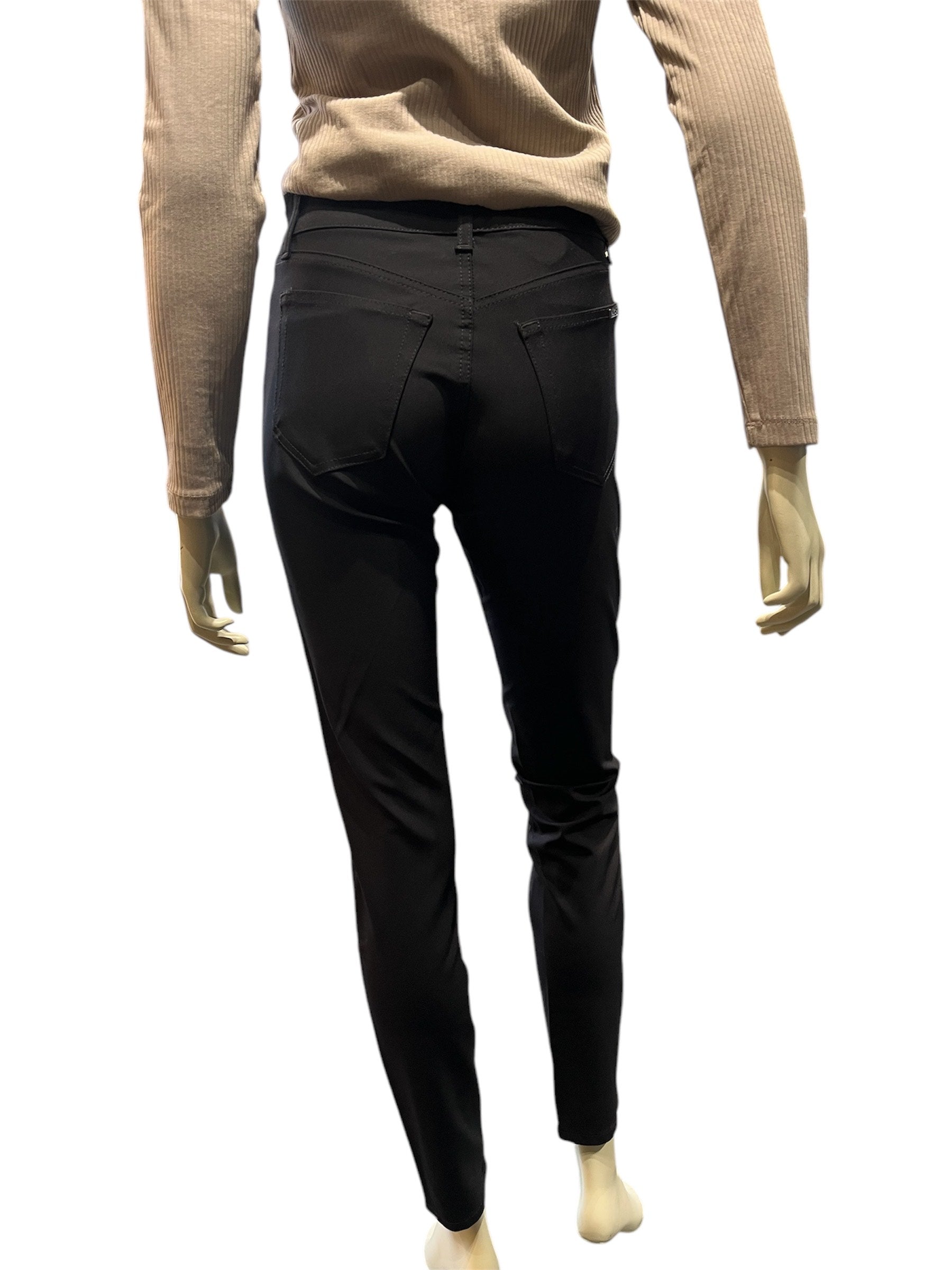 Rejsebuks fra Jonny Q – model P1399 i soft bistretch til kvinder