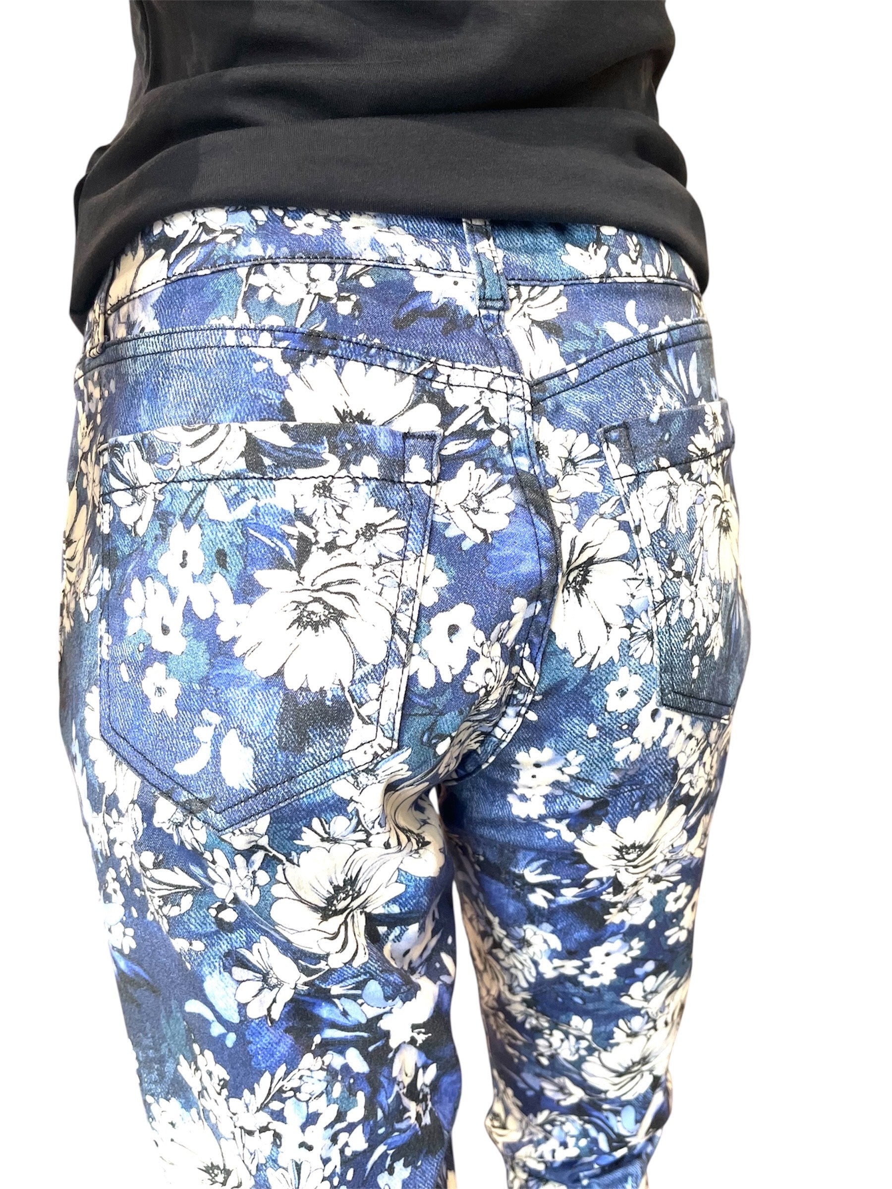 Komfortable stretchjeans i bomuld og polyester – damejeans i moderne pasform