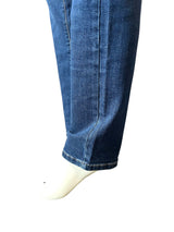 Catherine jeans fra Jonny Q – model P682AC i dark destroyed med stretch og fem lommer