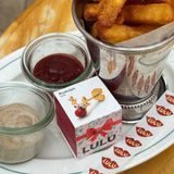 LULU Copenhagen Rudolph ørering – forgyldt julestil med rensdyrmotiv, 1 stk