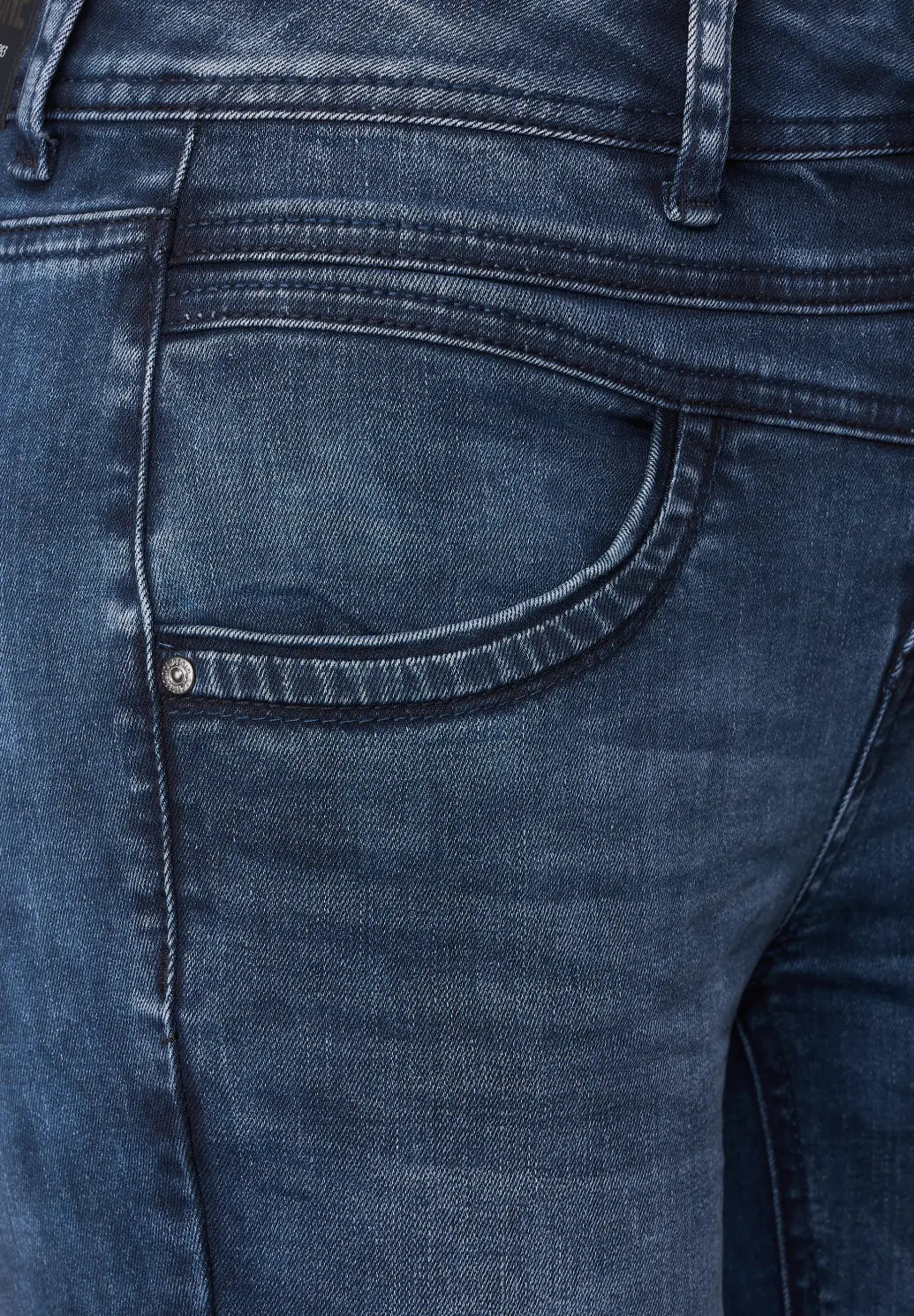 Detalje: dark indigo random wash, lynlås og to knapper – York HW 376542