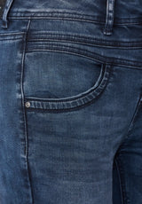 Detalje: dark indigo random wash, lynlås og to knapper – York HW 376542