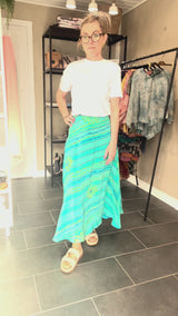 turkis Wrap Skirt Long fra Cofur Denmark i sari silke