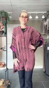 Cofur Diva Tunika rosa bordeaux tie-dye i genanvendt silke