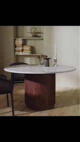 Eksklusivt spisebord marmor råhvid brun beige træ base