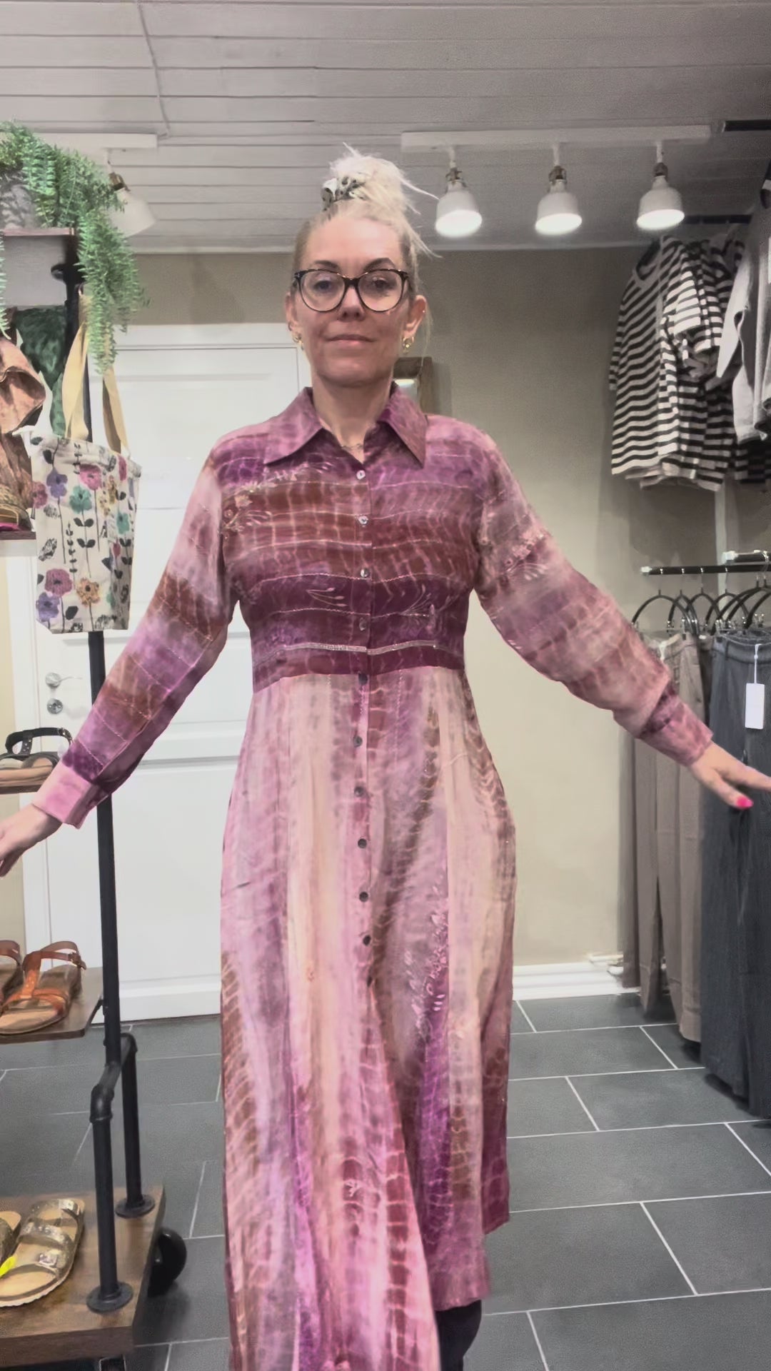 Cofur New Yorker Dress blommefarvet unika silkekjole med glimmer S/M