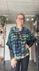 Cofur Denmark Diva Blouse blå og grøn tie-dye i genanvendt indisk sarisilke