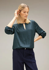 Street One printed satin blouse 344194 – Gentle Green, rund hals med keyhole og lange ærmer