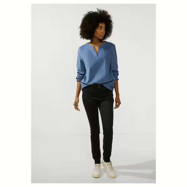Sorte damejeans fra Street One med ton-i-ton syninger og mørke nitter
